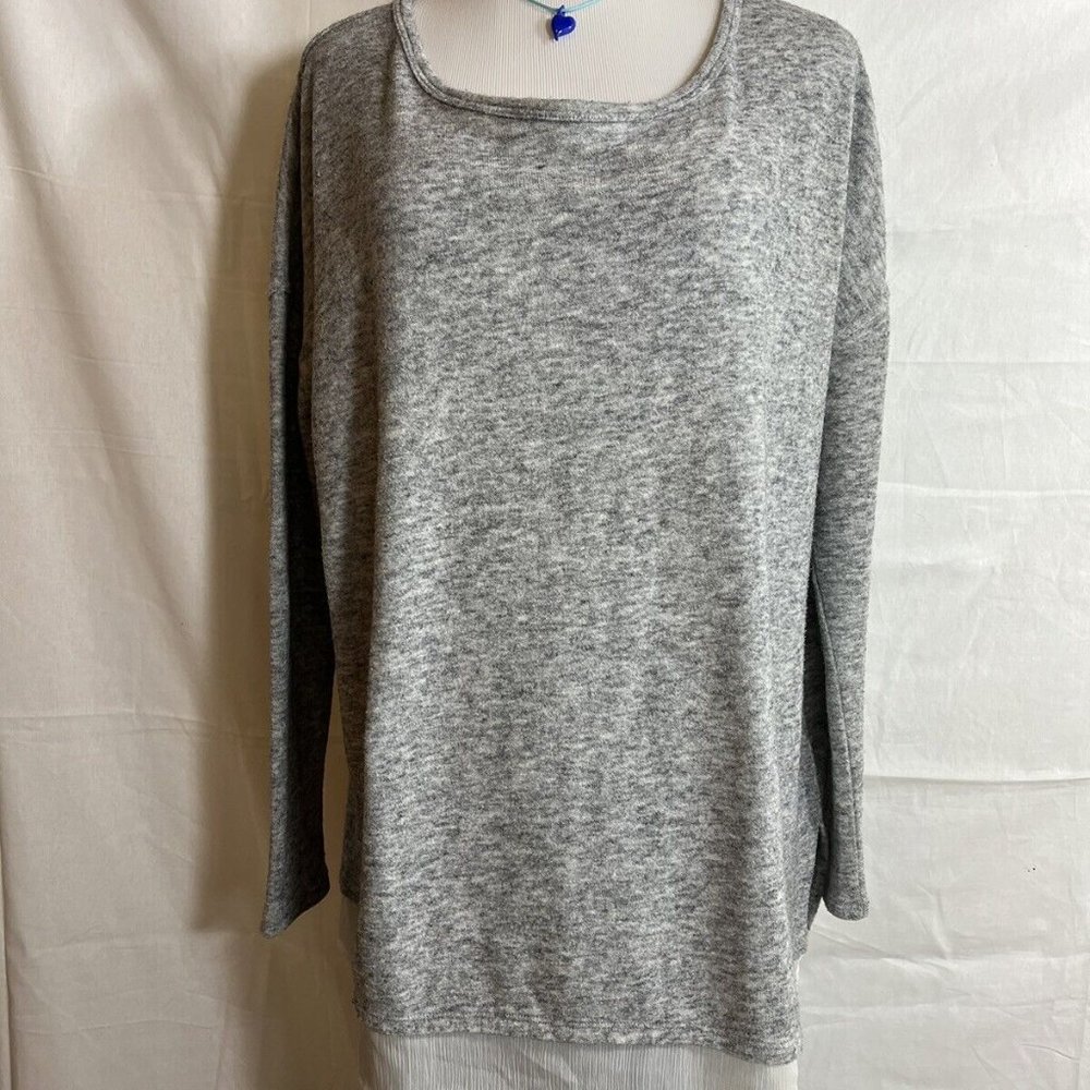 Anthropologie Silence + Tunic pull over, gray, chiffon hem Sz S oversized